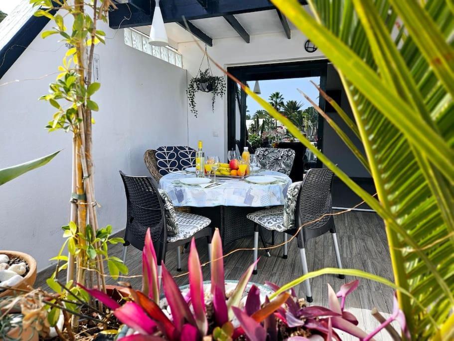 Apartamento Taisa Playa Roca Costa Teguise Exterior foto
